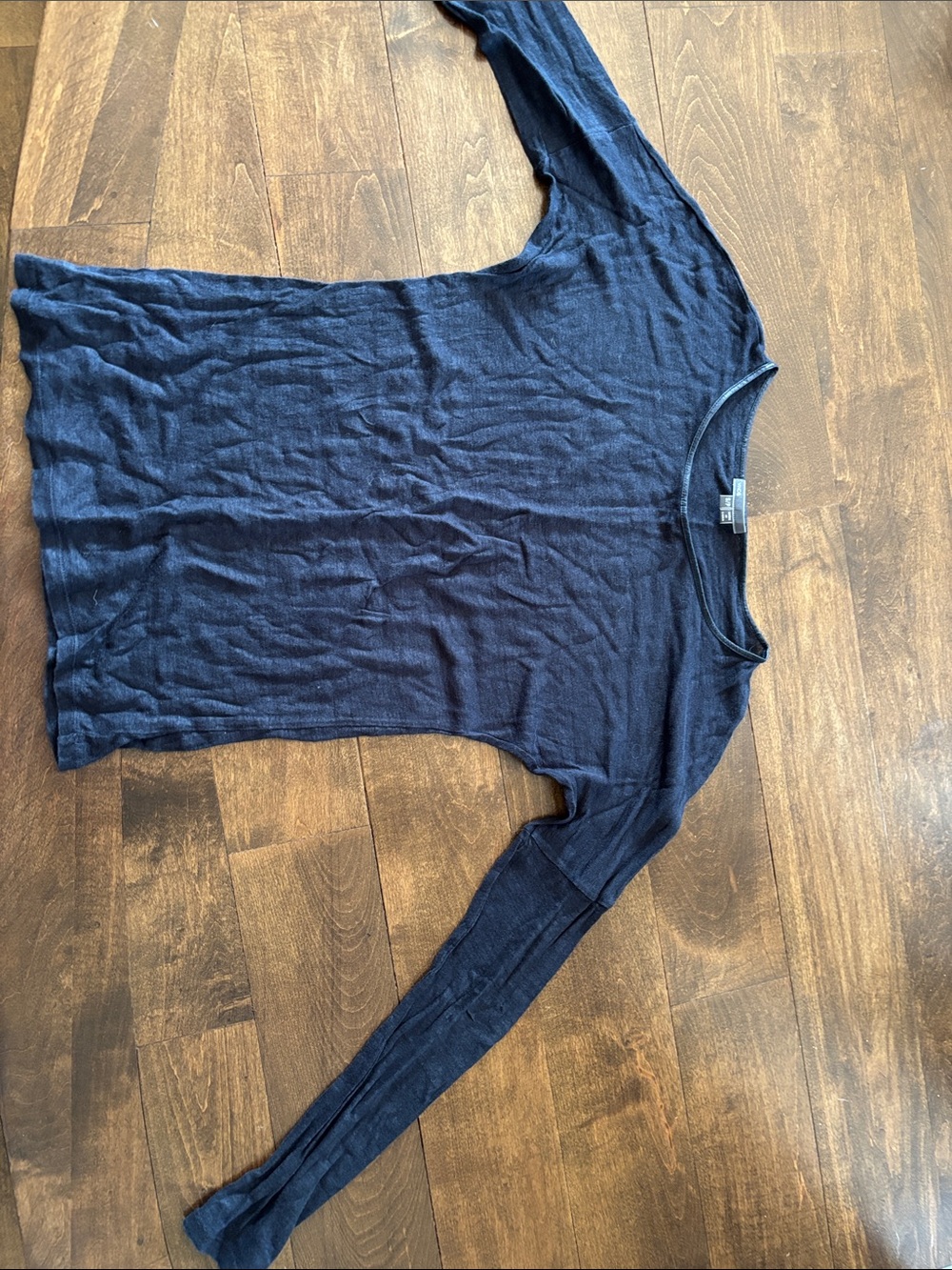 Vince Lightweight Navy Long-Sleeve Women's Top